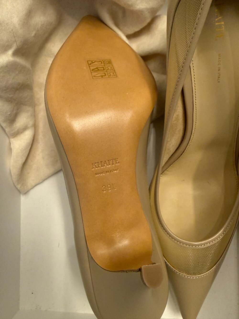 Khaite River Iconic Leather Pumps 39.5 Brand New - Picture 2 of 7